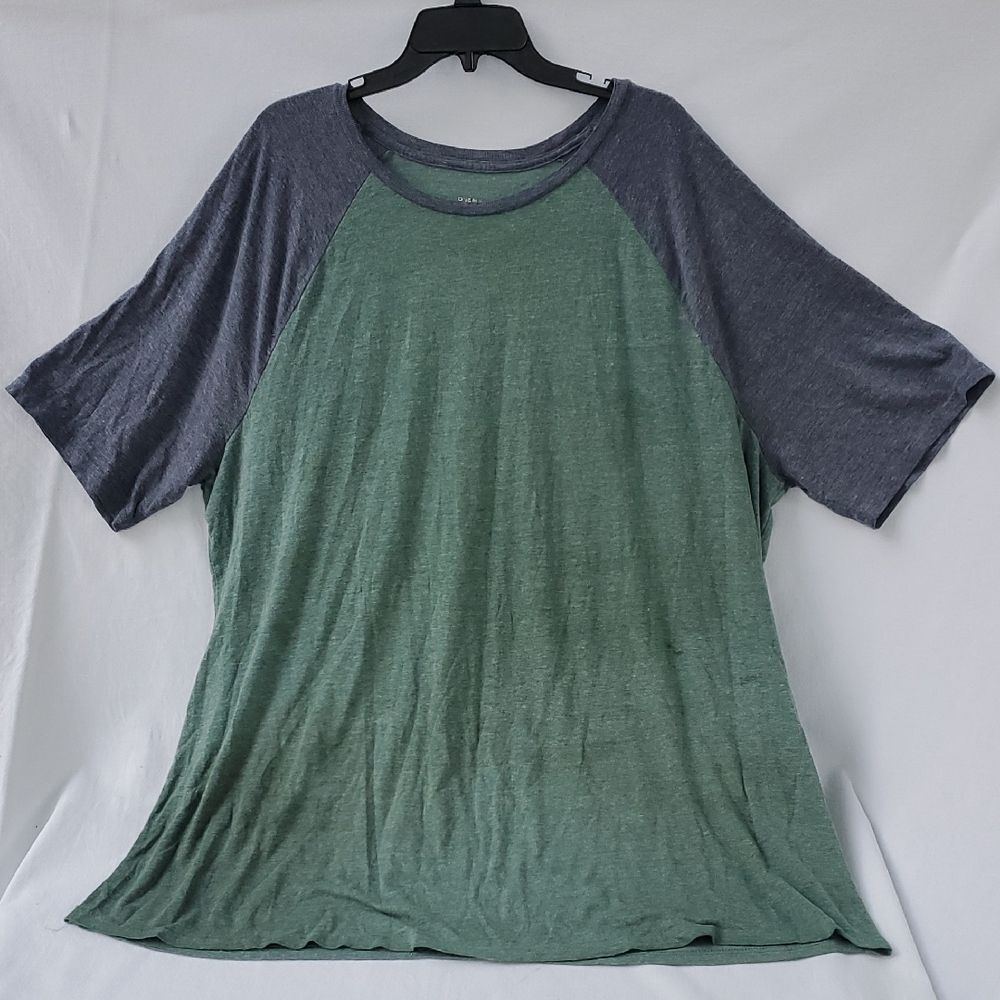 Sonoma Men's 3XLT Green and Gray Raglan Tee 🌏5/$10🌏